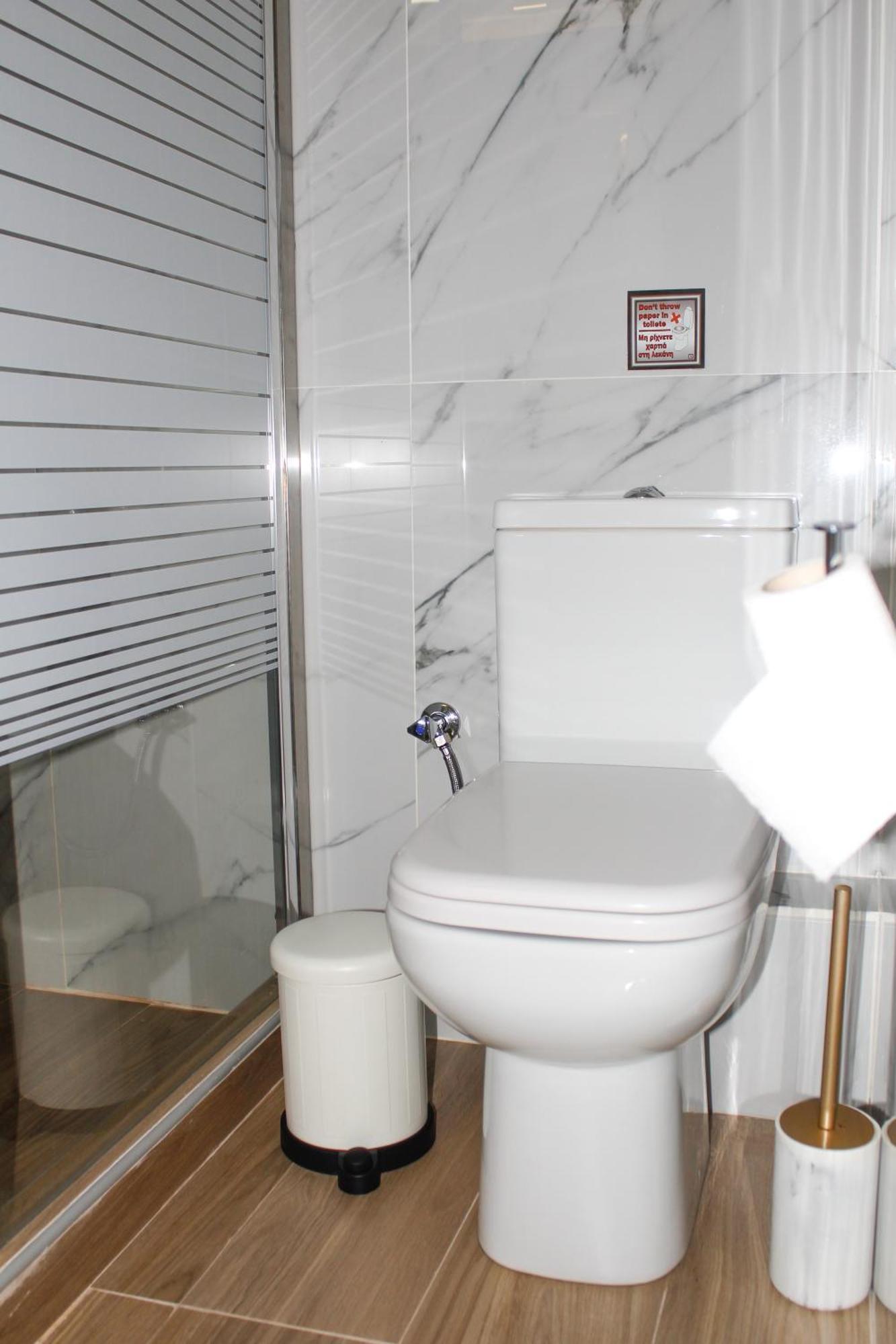 Serenity Apartment Каламата Экстерьер фото